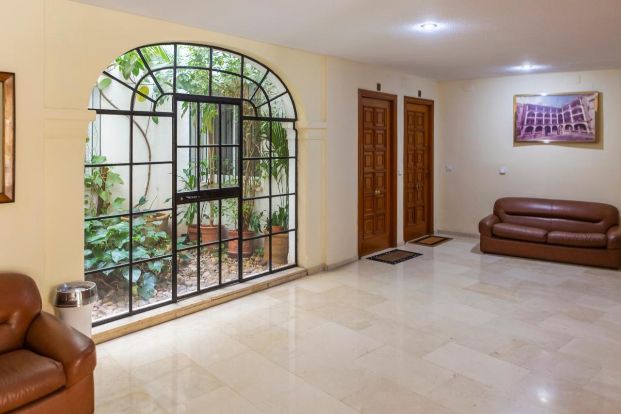 Apartamento Emilio Luque Cinco Cordoue Extérieur photo